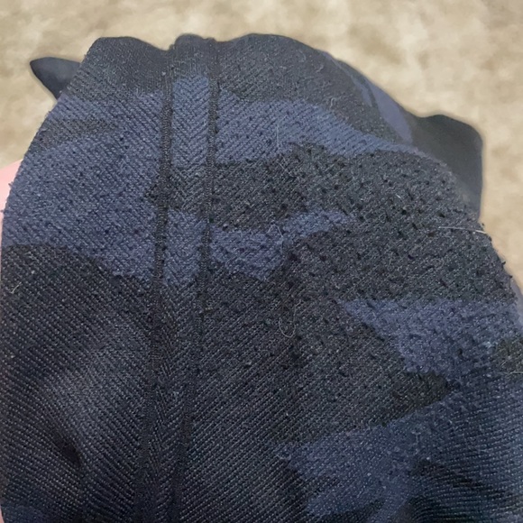 Last Set Camo Leggings - Picture 3 of 3